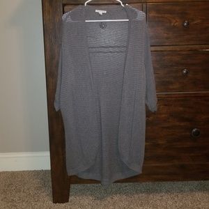 American Eagle Cardigan Sweater Size Small